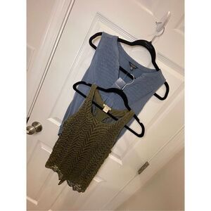 Lucky Brand lot bundle 2 tank tops XS green and blue